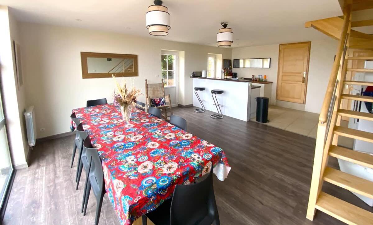 Large Farmhouse With Garden And Sea View For 8 People Locquenole Esterno foto