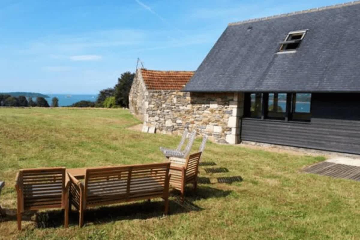 Large Farmhouse With Garden And Sea View For 8 People Locquenole Esterno foto